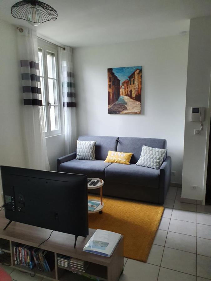 Appartement Cosy Au Calme Et En Centre Ville อิกซ์เลส์แบ็งส์ ภายนอก รูปภาพ