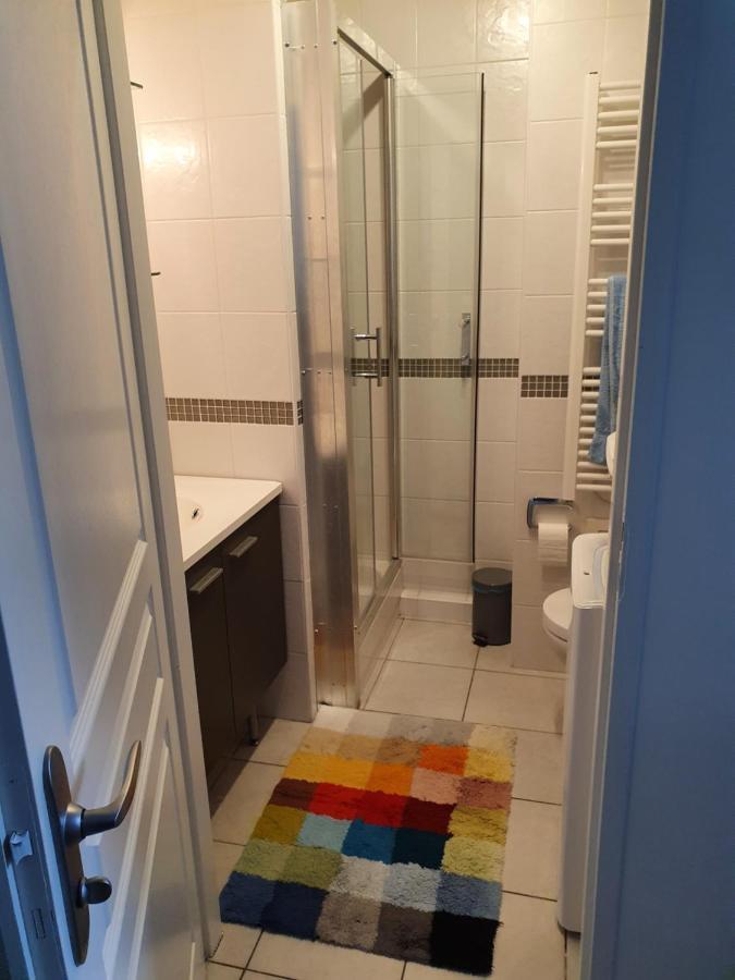 Appartement Cosy Au Calme Et En Centre Ville อิกซ์เลส์แบ็งส์ ภายนอก รูปภาพ